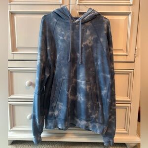 Nike Women’s Blue and White Tie-Dye Hoodie